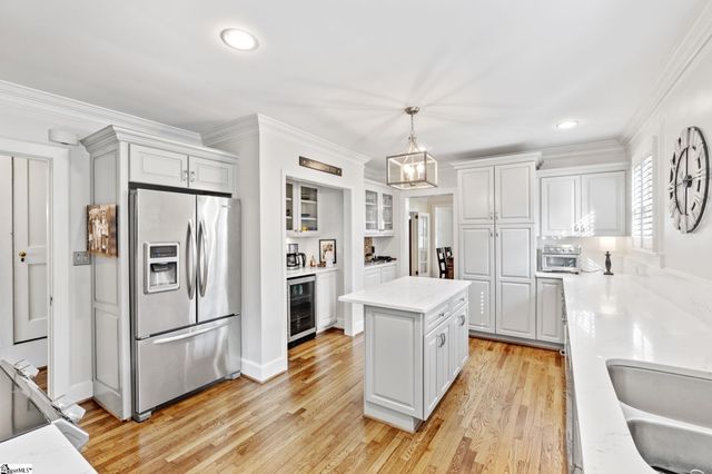 604 Crescent Avenue, Greenville, SC 29601