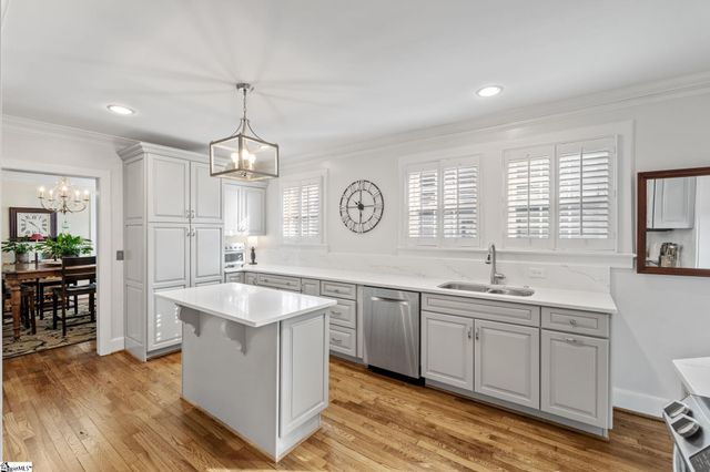 604 Crescent Avenue, Greenville, SC 29601