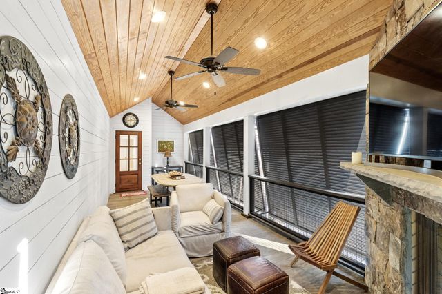 604 Crescent Avenue, Greenville, SC 29601