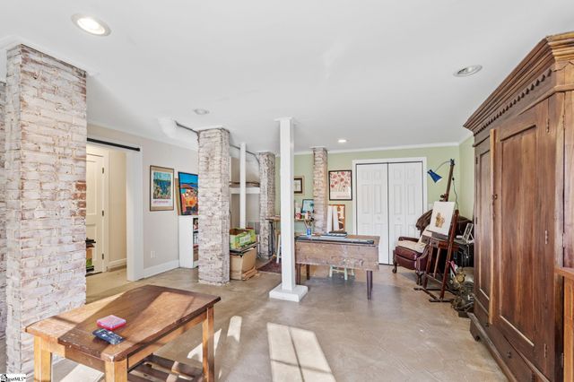 604 Crescent Avenue, Greenville, SC 29601