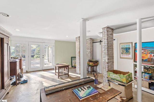 604 Crescent Avenue, Greenville, SC 29601