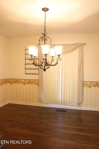 729 Clydesdale Ave, Seymour, TN 37865