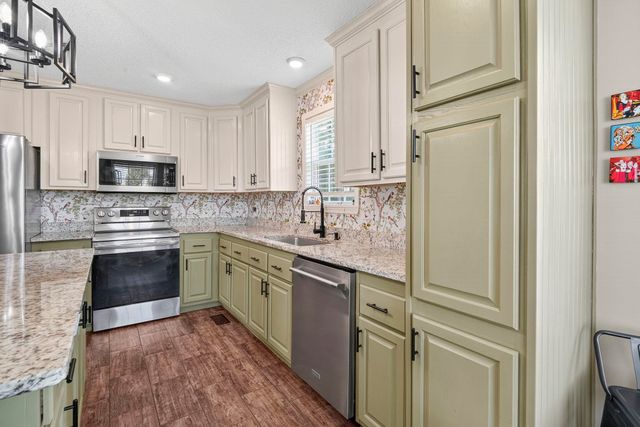 227 Lakeside Crossing Dr., Conway, SC 29526