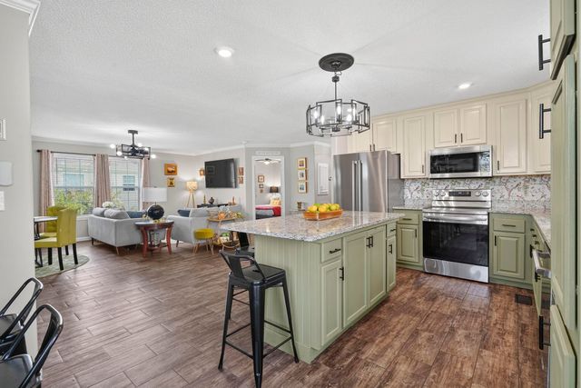 227 Lakeside Crossing Dr., Conway, SC 29526