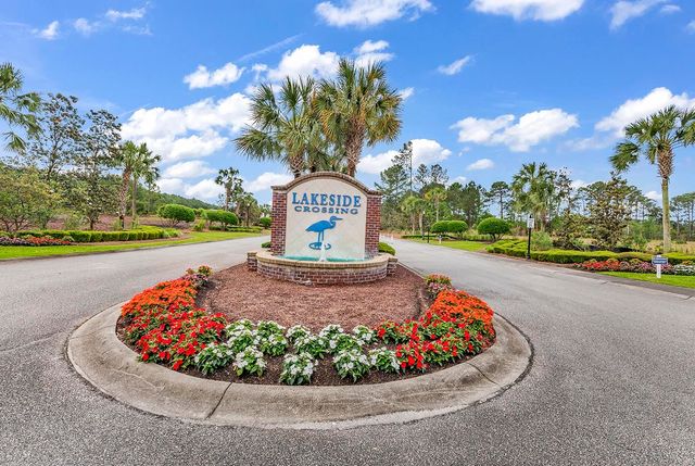 227 Lakeside Crossing Dr., Conway, SC 29526