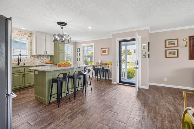 227 Lakeside Crossing Dr., Conway, SC 29526