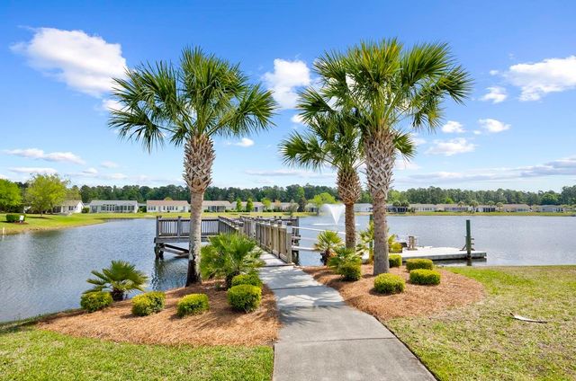 227 Lakeside Crossing Dr., Conway, SC 29526