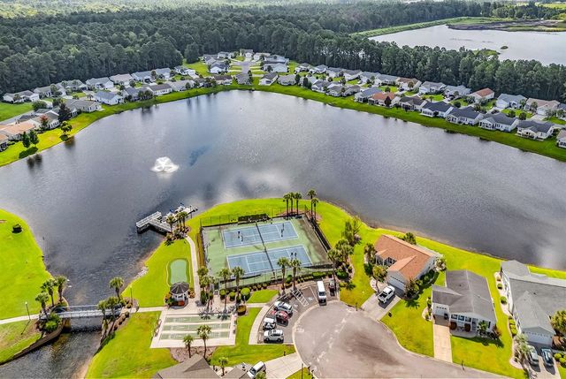 227 Lakeside Crossing Dr., Conway, SC 29526