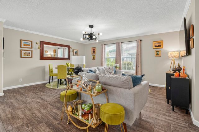 227 Lakeside Crossing Dr., Conway, SC 29526