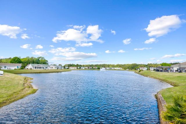 227 Lakeside Crossing Dr., Conway, SC 29526