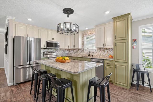 227 Lakeside Crossing Dr., Conway, SC 29526