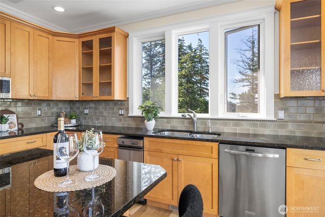 2314 20th Street, Anacortes, WA 98221