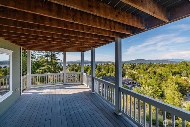 2314 20th Street, Anacortes, WA 98221