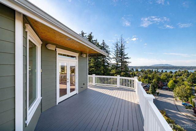 2314 20th Street, Anacortes, WA 98221