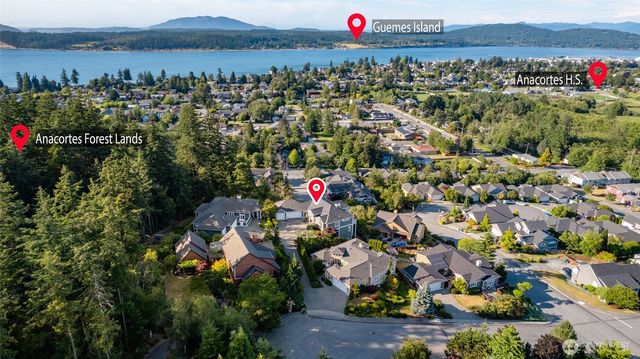 2314 20th Street, Anacortes, WA 98221