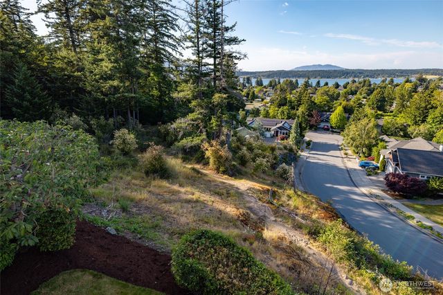 2314 20th Street, Anacortes, WA 98221