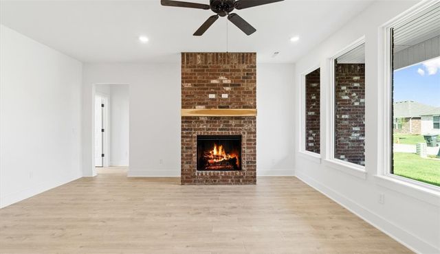 4856 W Aurora Street, Fayetteville, AR 72704