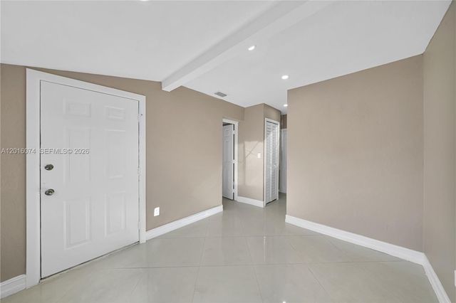 2512 Alcazar Dr, Miramar, FL 33023