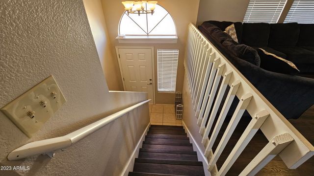 921 S VAL VISTA Drive 26, Mesa, AZ 85204