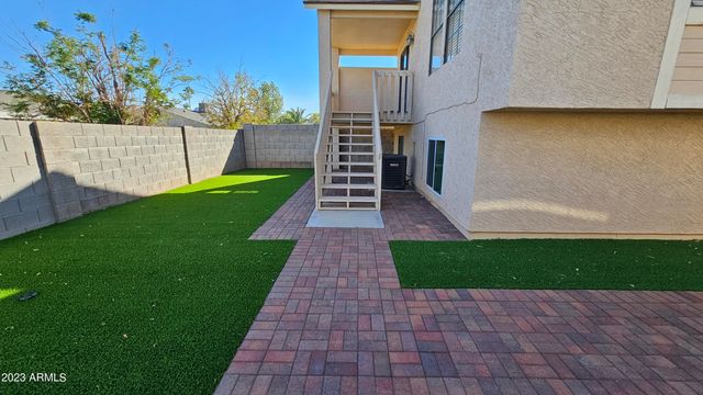 921 S VAL VISTA Drive 26, Mesa, AZ 85204