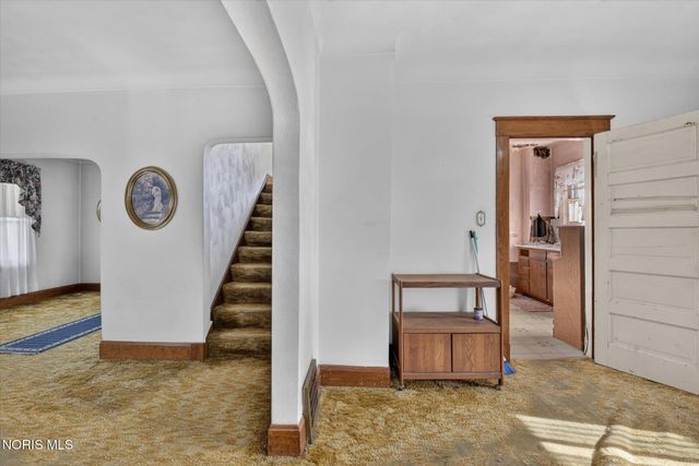 610 Marmion Avenue, Toledo, OH 43607