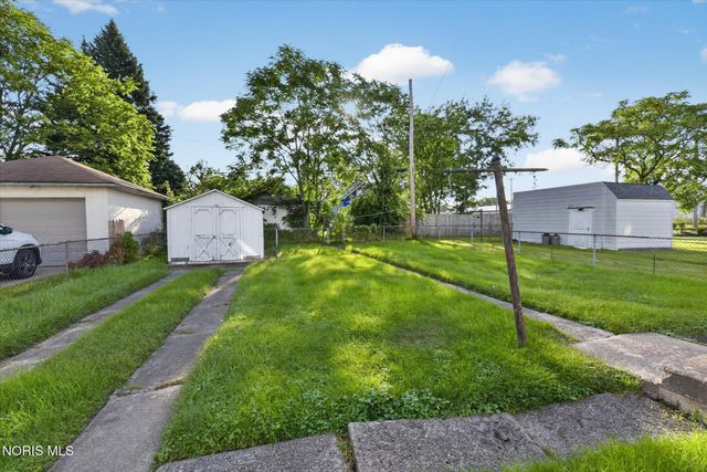 610 Marmion Avenue, Toledo, OH 43607