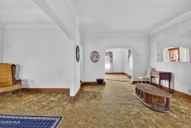 610 Marmion Avenue, Toledo, OH 43607