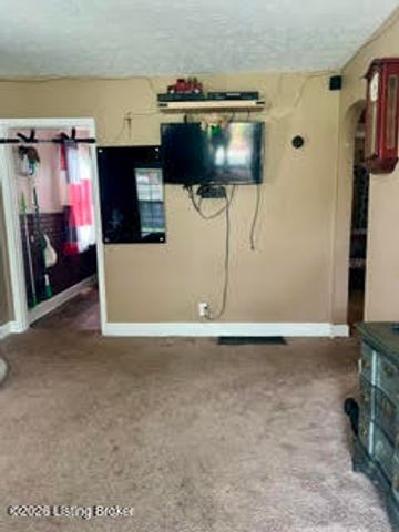 419 Creel Ave, Louisville, KY 40208