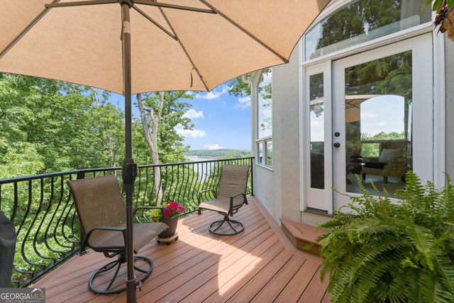 3546 Lake Breeze Lane, Gainesville, GA 30506