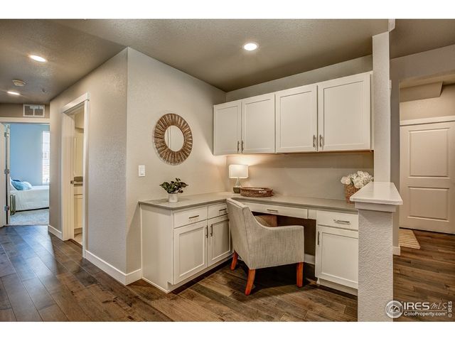 410 High Point Dr B-102, Longmont, CO 80504