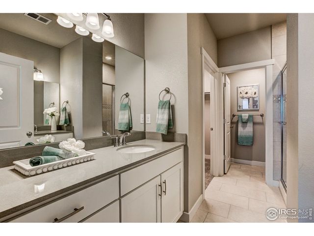 410 High Point Dr B-102, Longmont, CO 80504