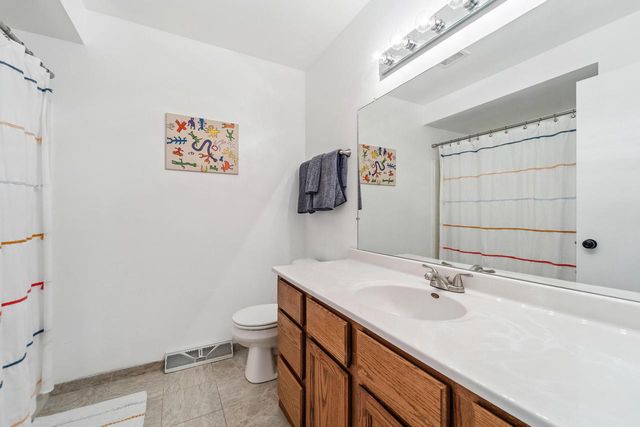 1318 Noel COURT, South Milwaukee, WI 53172