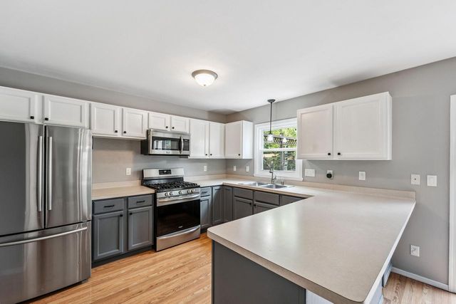 1318 Noel COURT, South Milwaukee, WI 53172