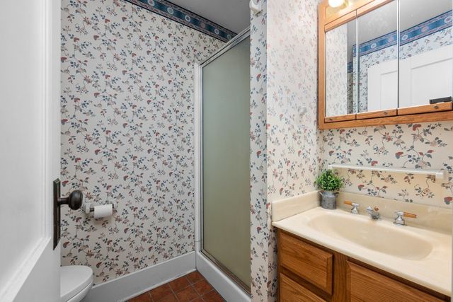 718 River Drive, Bettendorf, IA 52722