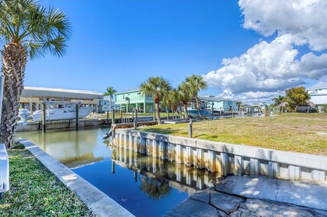 10484 RAYMOND STREET, Englewood, FL 34224