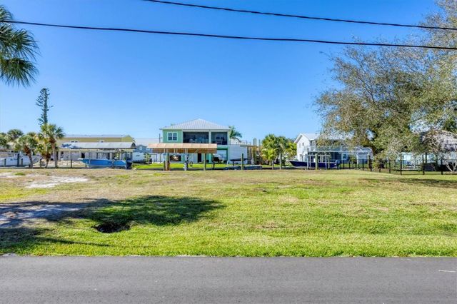 10484 RAYMOND STREET, Englewood, FL 34224