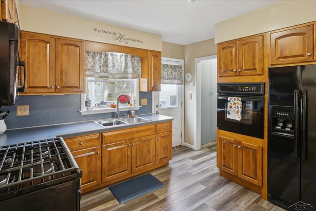 7165 Hospital Road, Freeland, MI 48623