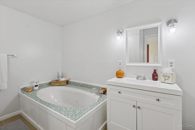 7165 Hospital Road, Freeland, MI 48623