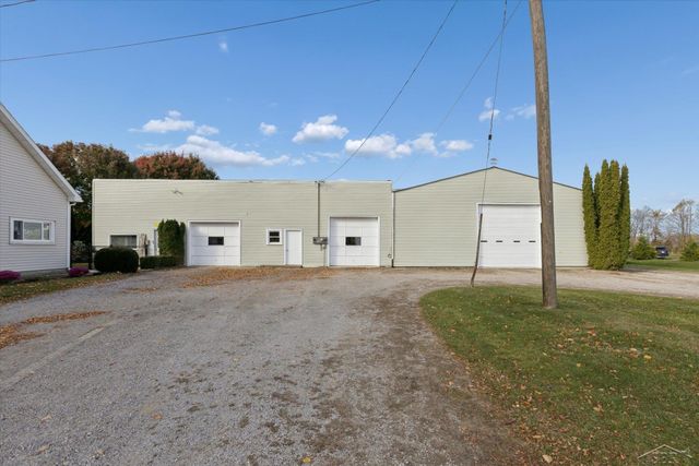 7165 Hospital Road, Freeland, MI 48623