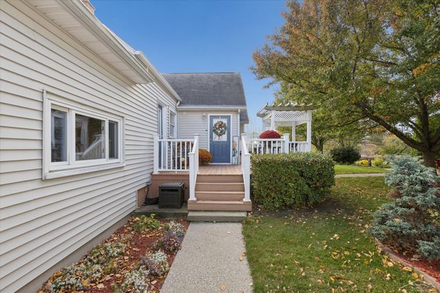 7165 Hospital Road, Freeland, MI 48623