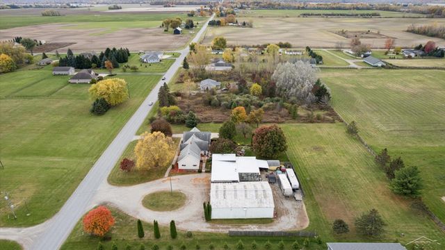 7165 Hospital Road, Freeland, MI 48623