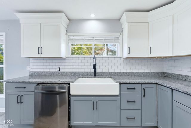 4302 Burrwood Drive, Indianapolis, IN 46235