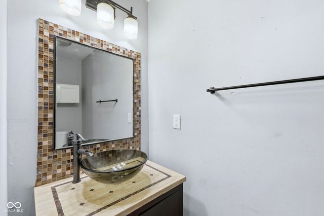 4302 Burrwood Drive, Indianapolis, IN 46235