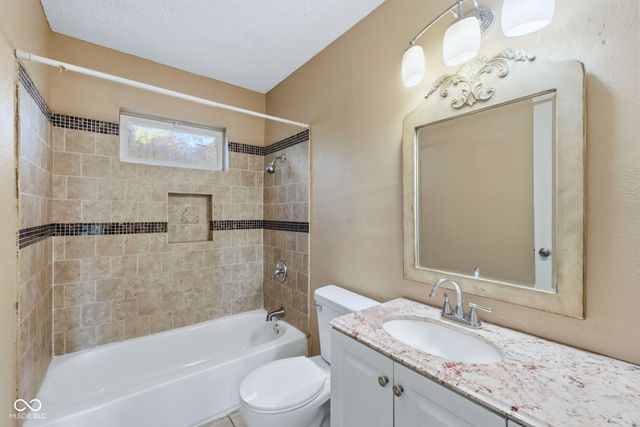 4302 Burrwood Drive, Indianapolis, IN 46235