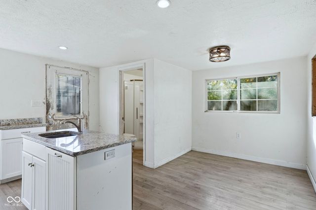 4302 Burrwood Drive, Indianapolis, IN 46235