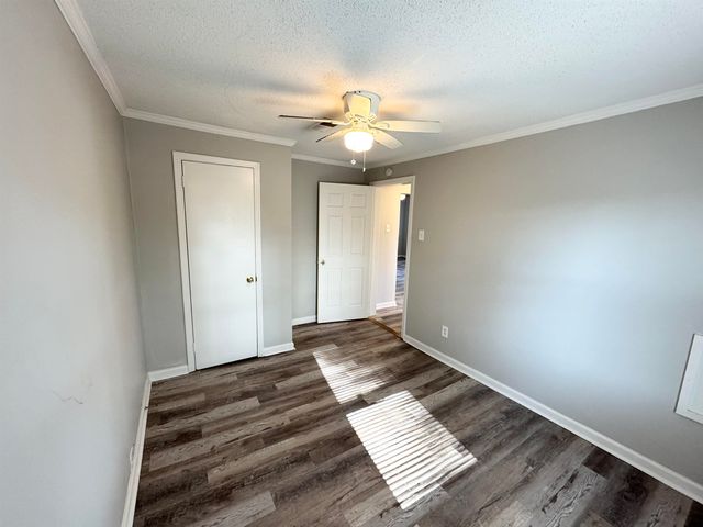 1349 LONGCREST RD, Memphis, TN 38109