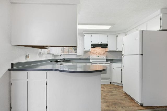 6623 N Regal St, Spokane, WA 99217