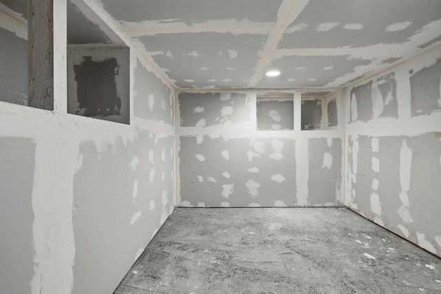 6623 N Regal St, Spokane, WA 99217