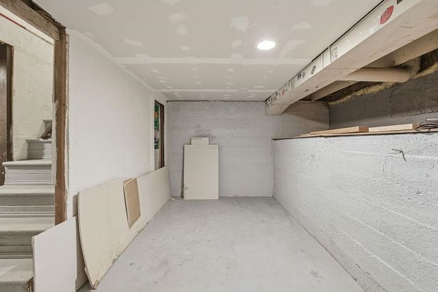 6623 N Regal St, Spokane, WA 99217