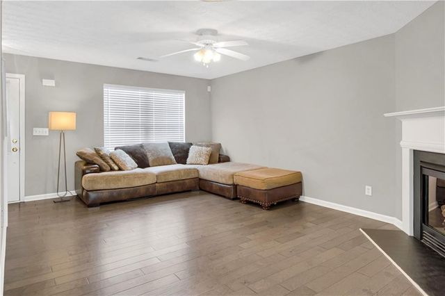 125 Spring Walk Walk, Lawrenceville, GA 30046